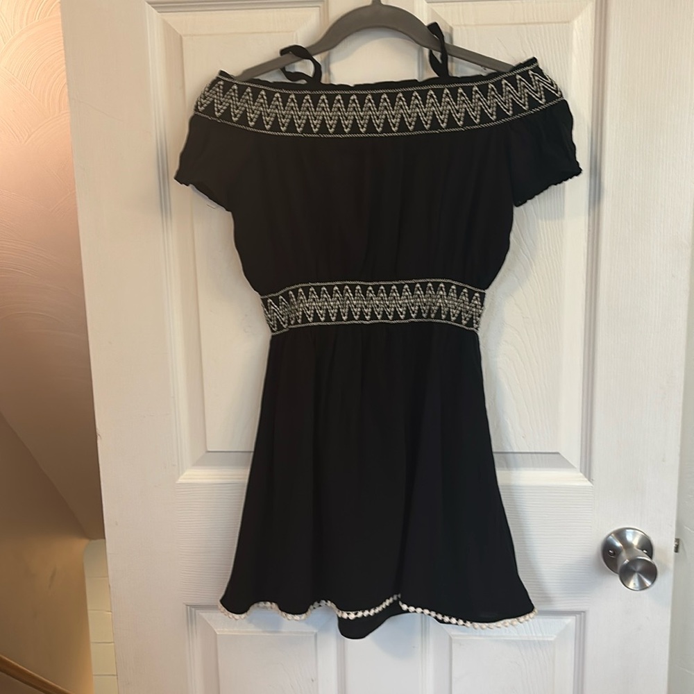 Girls Dress size 7/8.  From Kidpik box.
